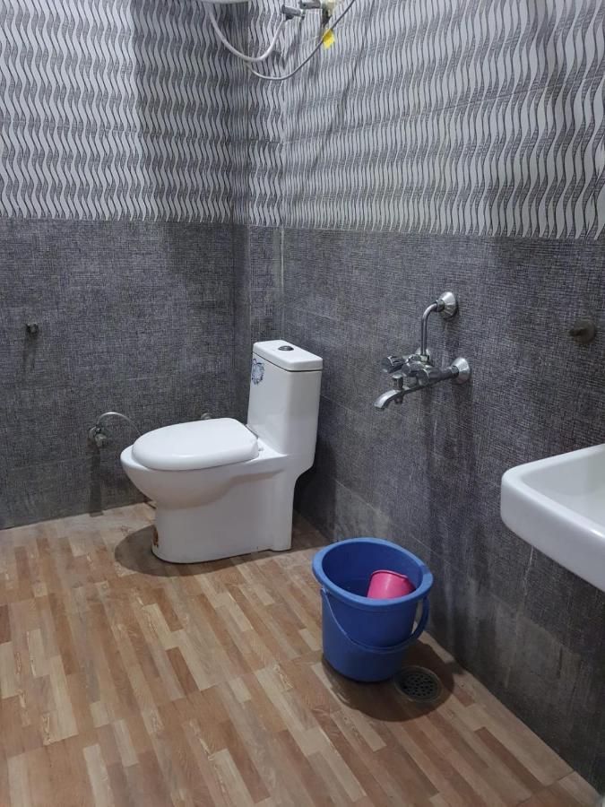 Oyo 83936 Chaudhary Guest House Bulandshahr المظهر الخارجي الصورة