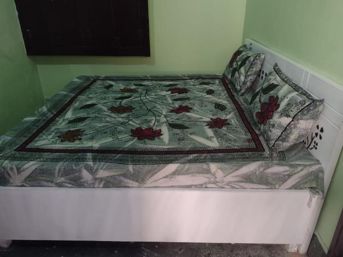 Oyo 83936 Chaudhary Guest House Bulandshahr المظهر الخارجي الصورة